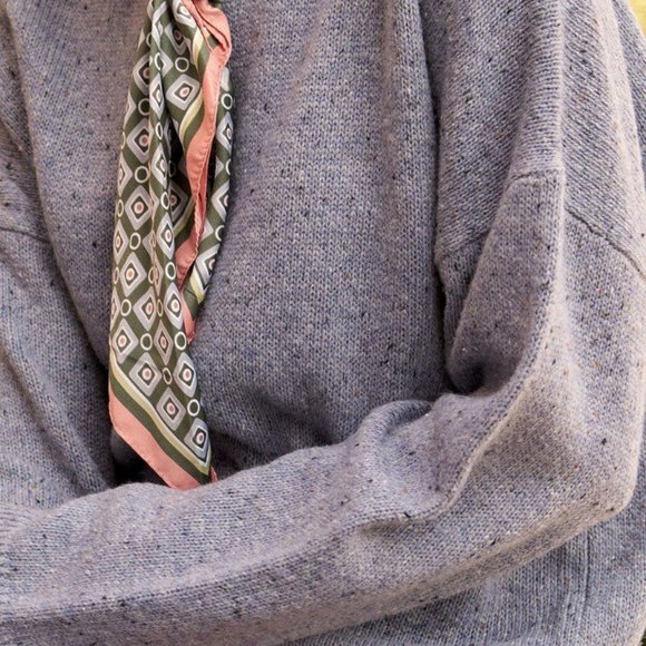 Women's Outware Multicolor Crew Neck Knit Sweater NWT - Picture 3 of 3